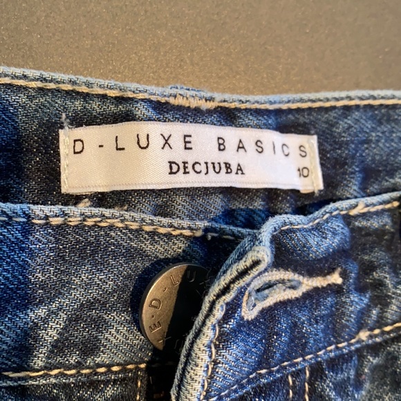 D-LUXE SZ 10 Denim Shorts - Picture 2 of 3